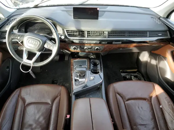 WA1LAAF76HD055944 2017 AUDI Q7 - Image 8