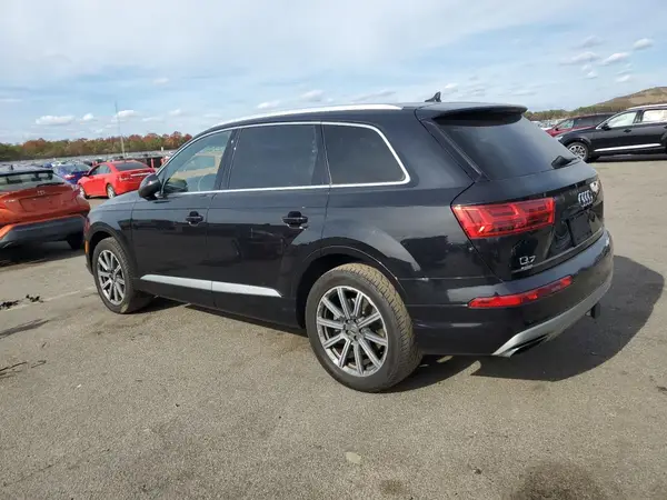 WA1LAAF76HD057273 2017 AUDI Q7 - Image 2
