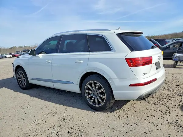 WA1LAAF76HD058357 2017 AUDI Q7 - Image 2