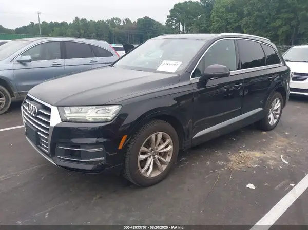 WA1LAAF76HD059301 2017 AUDI Q7 - Image 2
