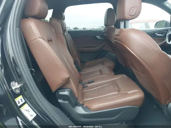 WA1LAAF76HD059301 2017 AUDI Q7 - Image 8