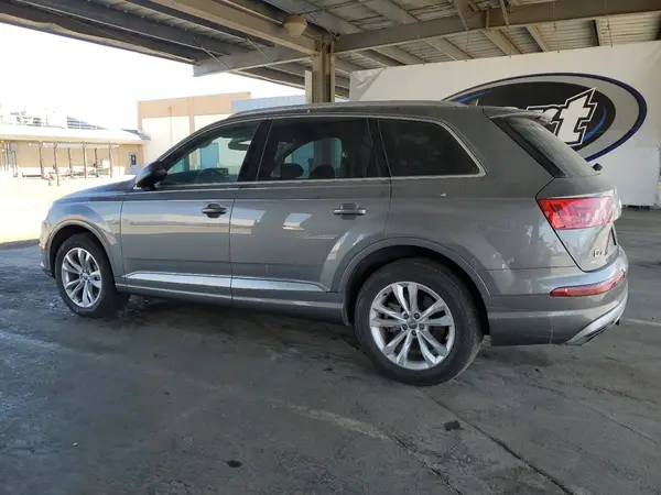WA1LAAF76JD000464 2018 AUDI Q7 - Image 2