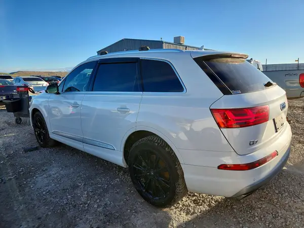 WA1LAAF76JD003462 2018 AUDI Q7 - Image 2