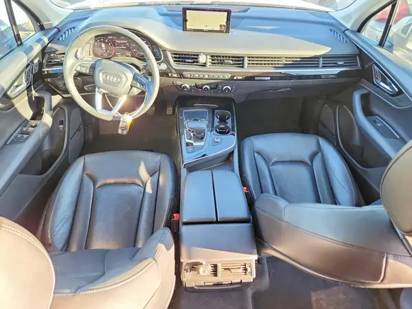 WA1LAAF76JD003462 2018 AUDI Q7 - Image 8