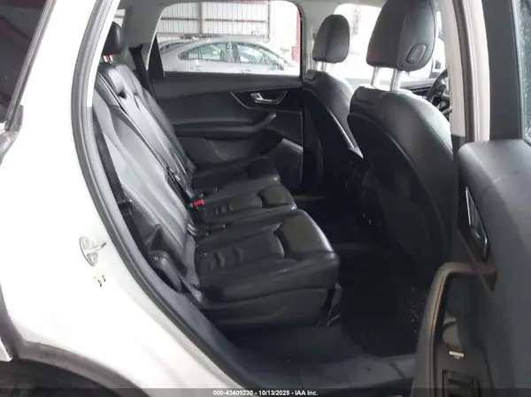 WA1LAAF76JD018639 2018 AUDI Q7 - Image 8