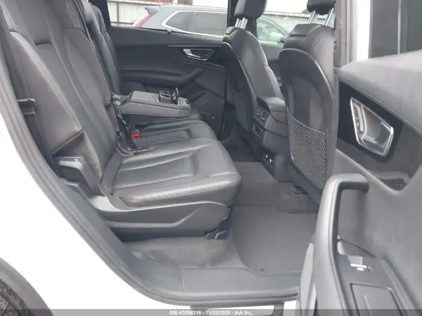 WA1LAAF76JD019712 2018 AUDI Q7 - Image 8