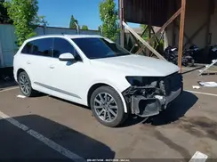 WA1LAAF76JD021962 2018 AUDI Q7