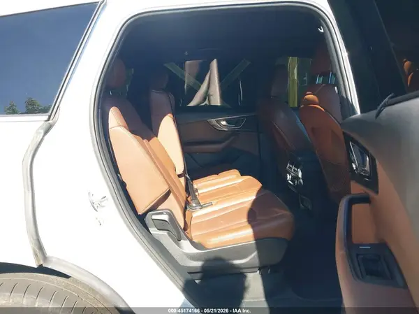 WA1LAAF76JD021962 2018 AUDI Q7 - Image 8