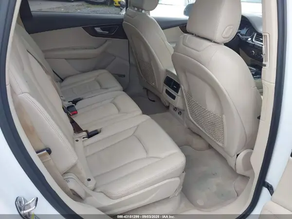 WA1LAAF76JD025445 2018 AUDI Q7 - Image 8