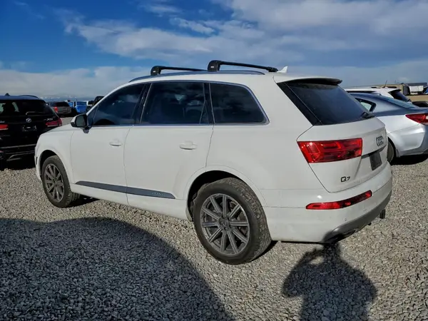 WA1LAAF76JD031245 2018 AUDI Q7 - Image 2