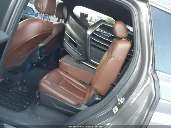 WA1LAAF76JD034274 2018 AUDI Q7 - Image 8