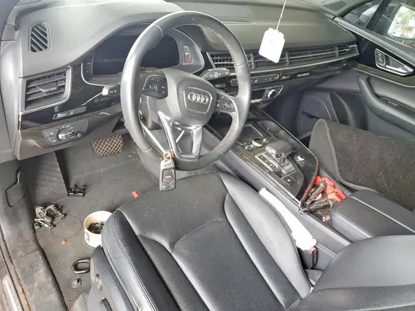 WA1LAAF76JD050099 2018 AUDI Q7 - Image 8