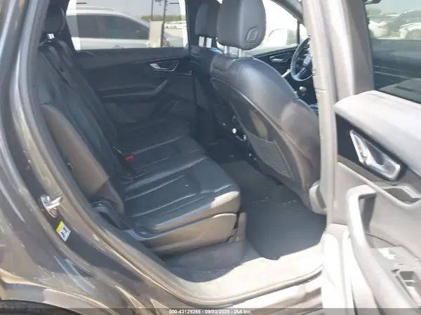 WA1LAAF76JD053651 2018 AUDI Q7 - Image 8