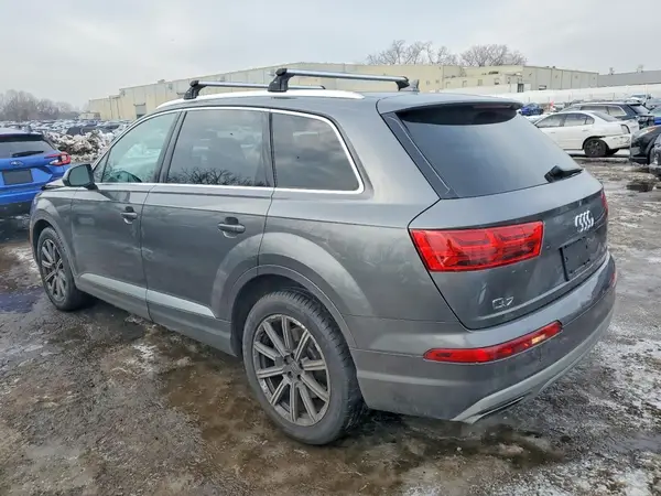 WA1LAAF76KD001485 2019 AUDI Q7 - Image 2