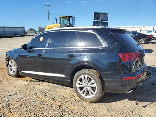 WA1LAAF76KD004208 2019 AUDI Q7 - Image 2