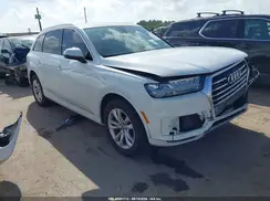 WA1LAAF76KD006038 2019 AUDI Q7