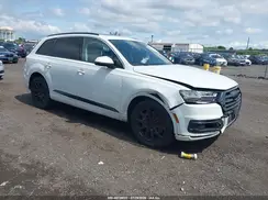 WA1LAAF76KD010767 2019 AUDI Q7