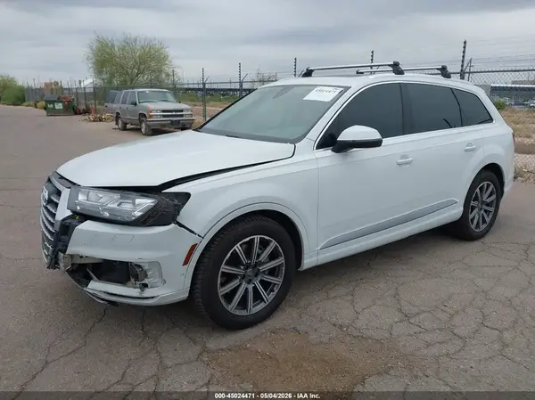 WA1LAAF76KD042117 2019 AUDI Q7 - Image 2