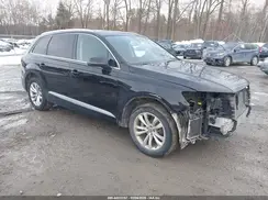 WA1LAAF77HD003206 2017 AUDI Q7