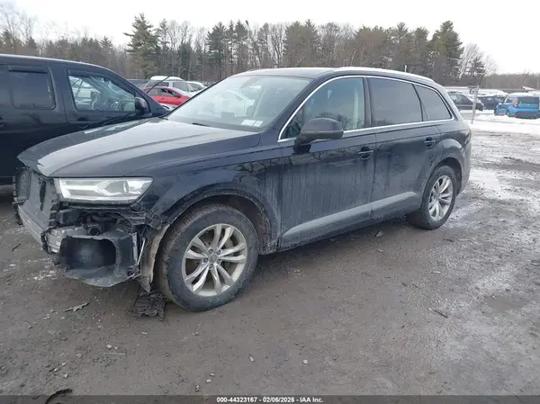 WA1LAAF77HD003206 2017 AUDI Q7 - Image 2