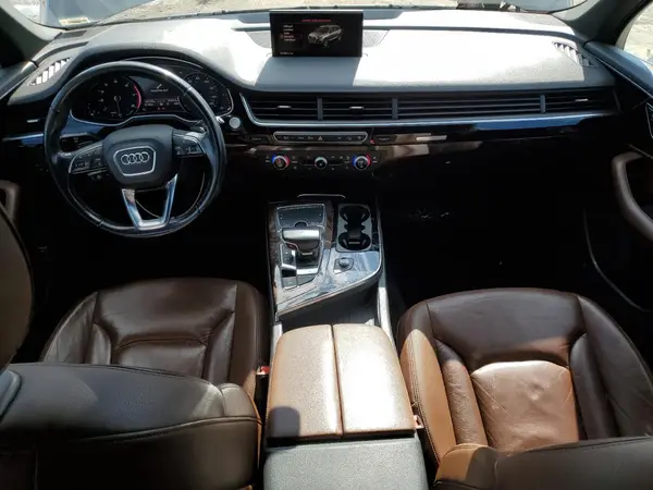 WA1LAAF77HD005537 2017 AUDI Q7 - Image 8