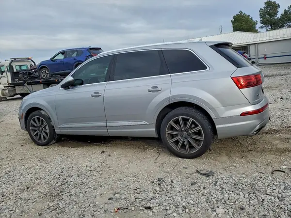WA1LAAF77HD005828 2017 AUDI Q7 - Image 2