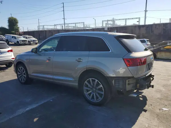 WA1LAAF77HD008647 2017 AUDI Q7 - Image 2