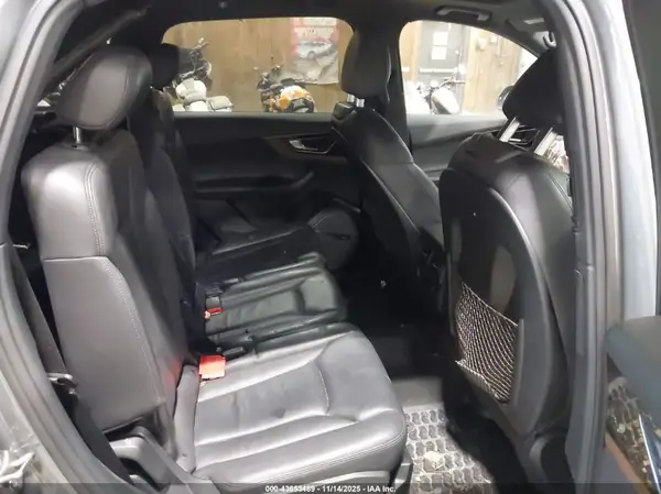WA1LAAF77HD015601 2017 AUDI Q7 - Image 8