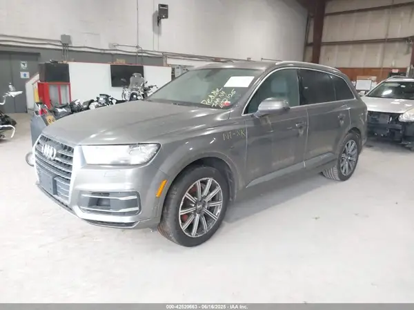 WA1LAAF77HD020300 2017 AUDI Q7 - Image 2