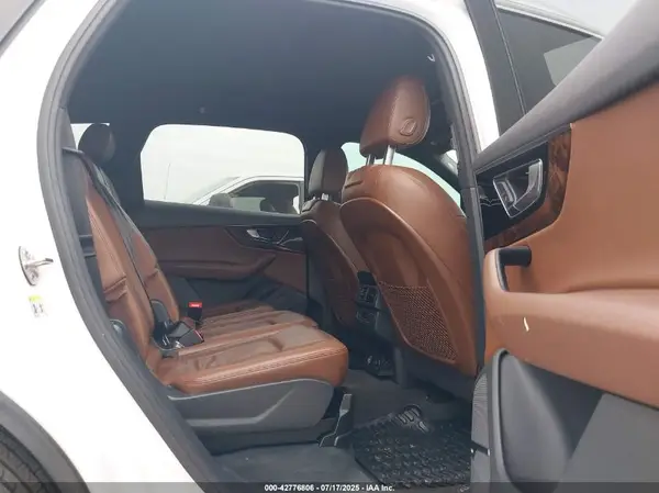 WA1LAAF77HD020457 2017 AUDI Q7 - Image 8