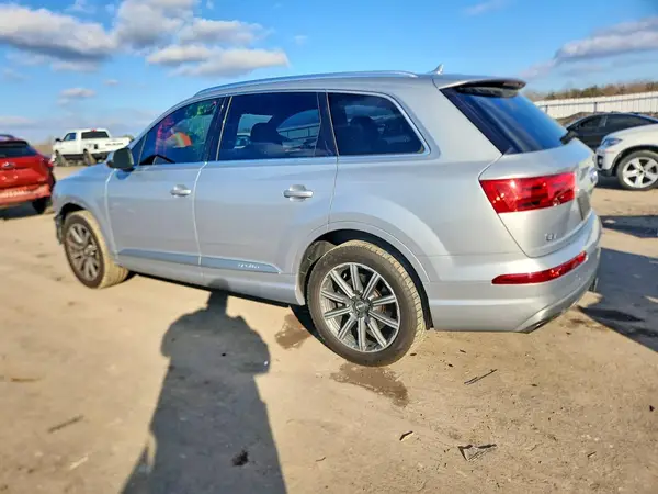 WA1LAAF77HD021902 2017 AUDI Q7 - Image 2
