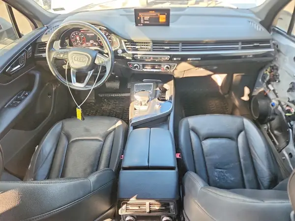 WA1LAAF77HD021902 2017 AUDI Q7 - Image 8