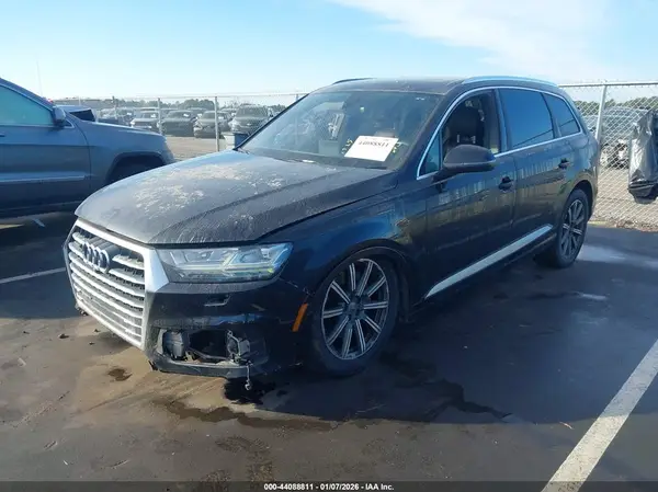 WA1LAAF77HD026176 2017 AUDI Q7 - Image 2