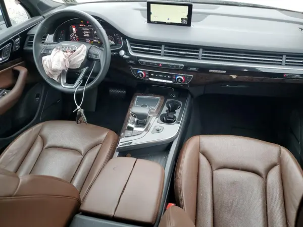 WA1LAAF77HD030261 2017 AUDI Q7 - Image 8