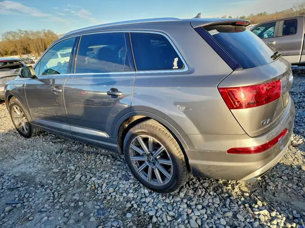 WA1LAAF77HD031359 2017 AUDI Q7 - Image 2