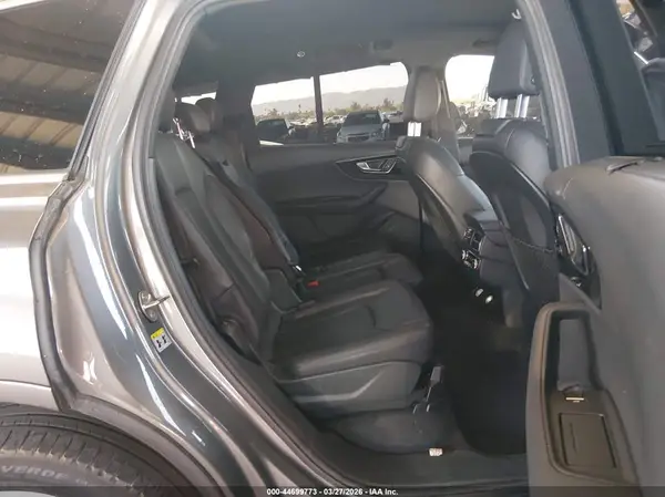 WA1LAAF77HD034620 2017 AUDI Q7 - Image 8