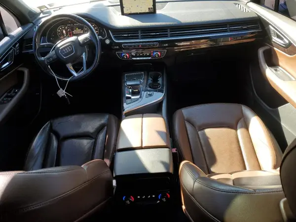 WA1LAAF77HD035461 2017 AUDI Q7 - Image 8