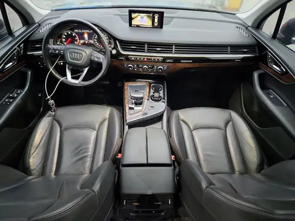 WA1LAAF77HD039641 2017 AUDI Q7 - Image 8
