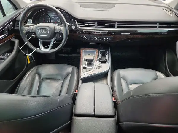 WA1LAAF77HD040255 2017 AUDI Q7 - Image 8