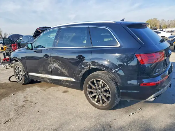 WA1LAAF77HD043964 2017 AUDI Q7 - Image 2