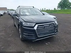 WA1LAAF77HD046217 2017 AUDI Q7