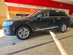 WA1LAAF77HD046430 2017 AUDI Q7