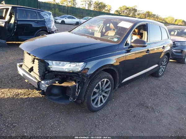 WA1LAAF77HD049148 2017 AUDI Q7 - Image 2