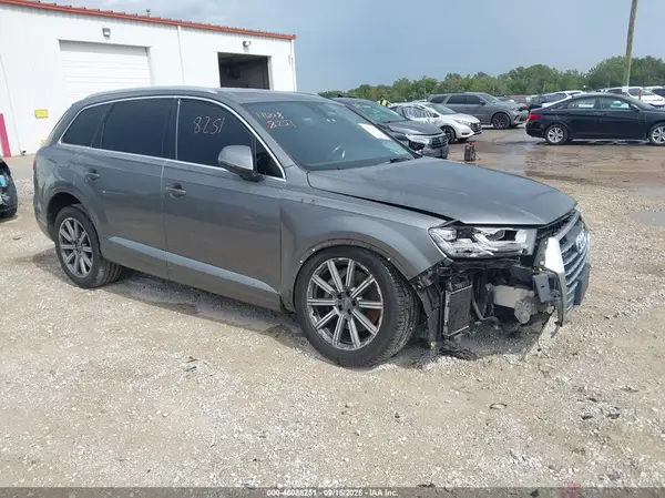 WA1LAAF77HD052325 2017 AUDI Q7 - Image 1