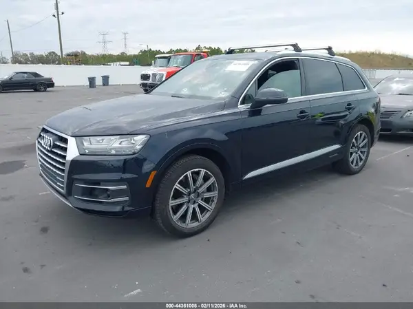 WA1LAAF77HD053166 2017 AUDI Q7 - Image 2