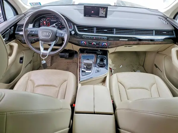 WA1LAAF77HD055838 2017 AUDI Q7 - Image 8