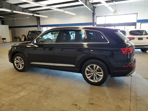 WA1LAAF77JD003650 2018 AUDI Q7 - Image 2