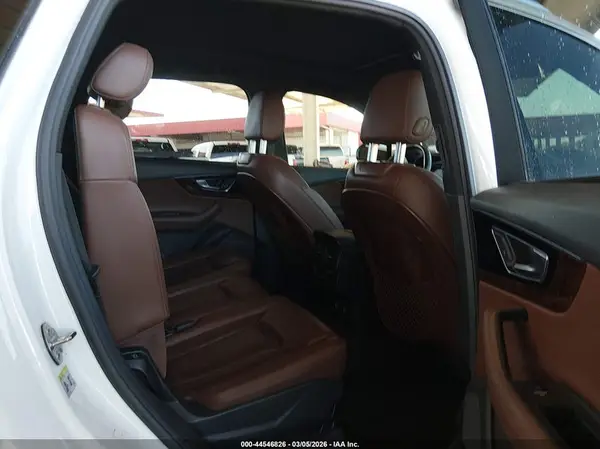 WA1LAAF77JD007567 2018 AUDI Q7 - Image 8