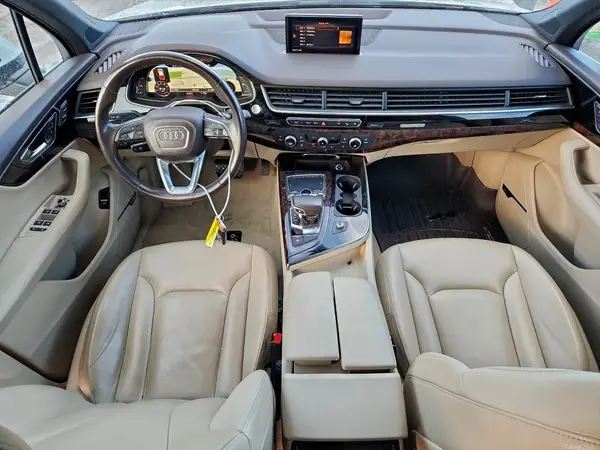 WA1LAAF77JD010758 2018 AUDI Q7 - Image 8
