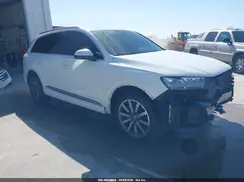 WA1LAAF77JD016110 2018 AUDI Q7